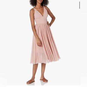 Chiffon & Crepe Fit & Flare Alicia Midi Dress SZ Small Blush 🎉💖💖💖